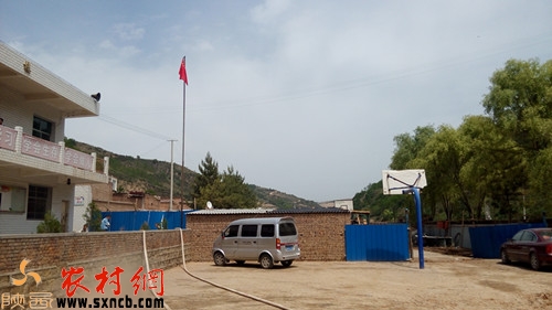 ���fС�W(xu��)У�@��(n��i)�����޽��׃��@