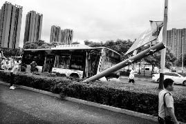 ����һ����܇�M�d��W���_�ϾG���� �����܂�